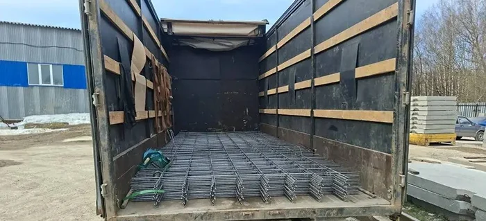 Поставка сварной арматурной сетки для бетона